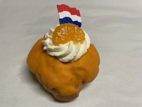 Oranje slagroom soes